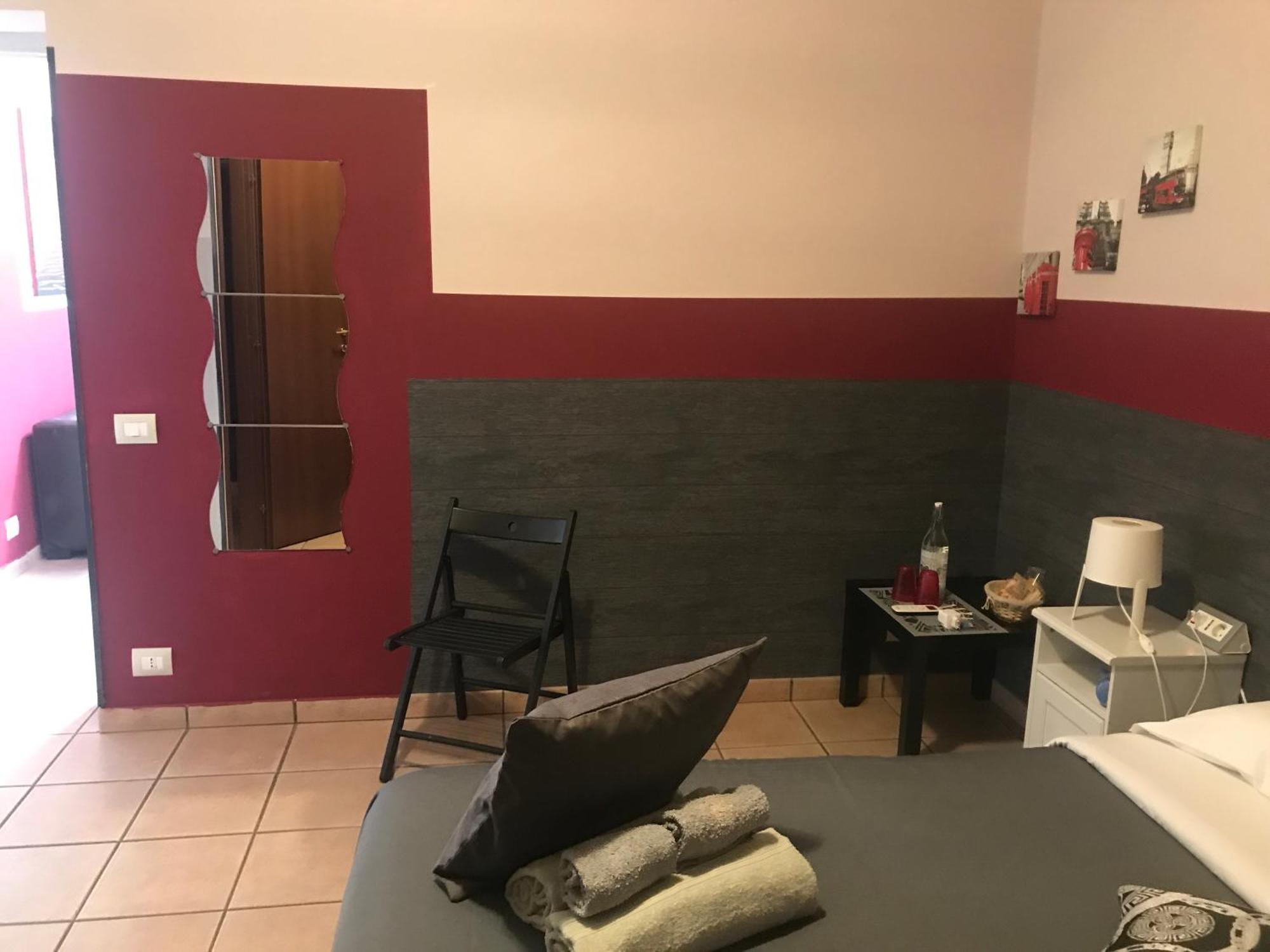 Vegan Inn Airport - Adults Only - Late Check In Фьюмичино Экстерьер фото